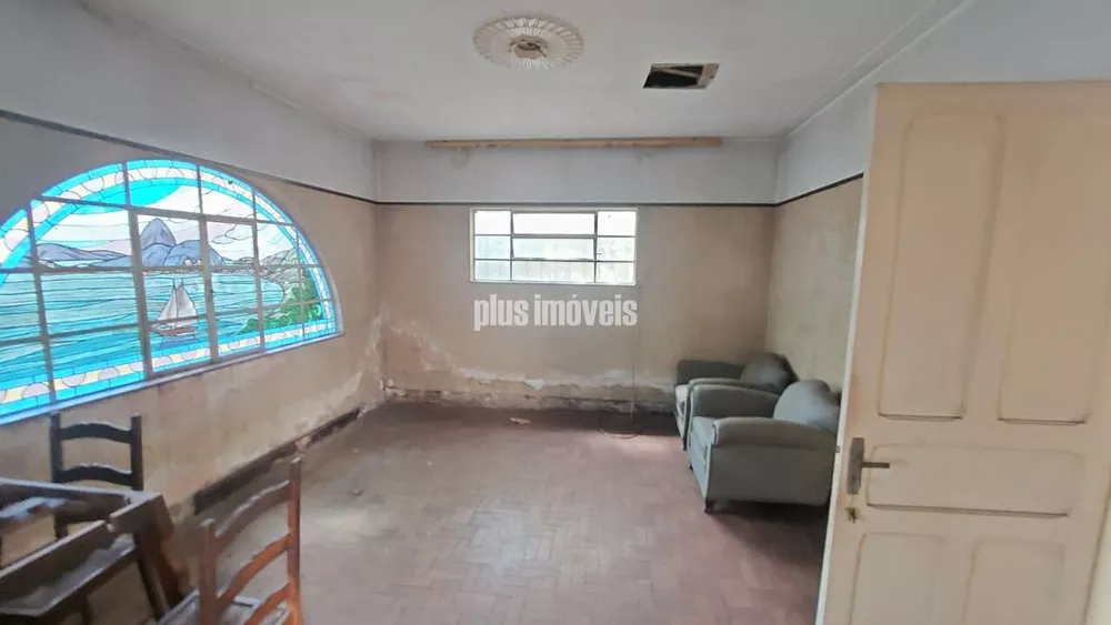 Casa à venda com 3 quartos, 210m² - Foto 3