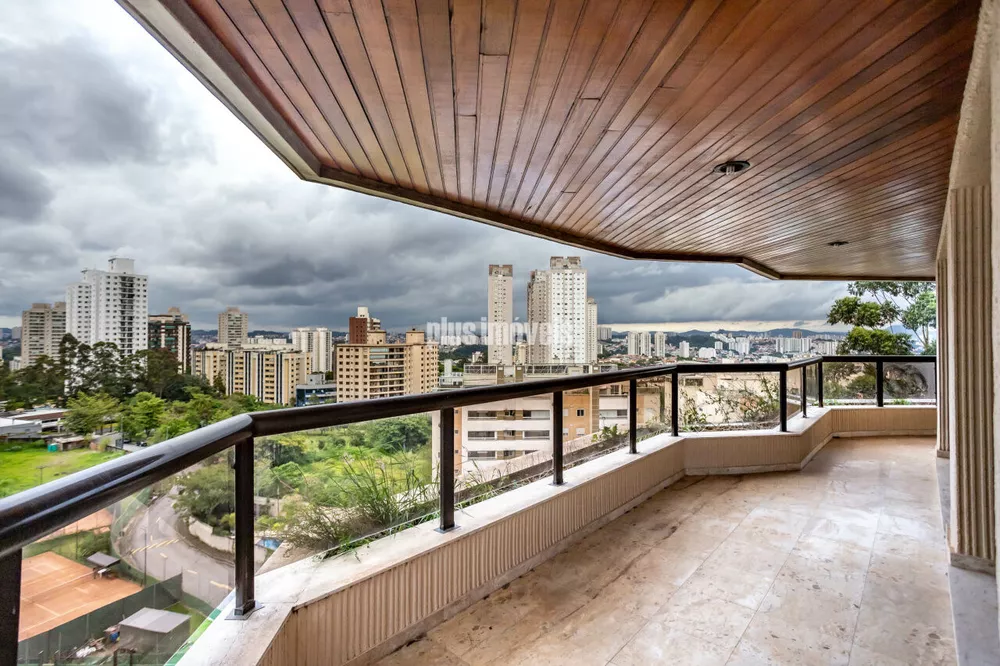 Apartamento, 3 quartos, 243 m² - Foto 1