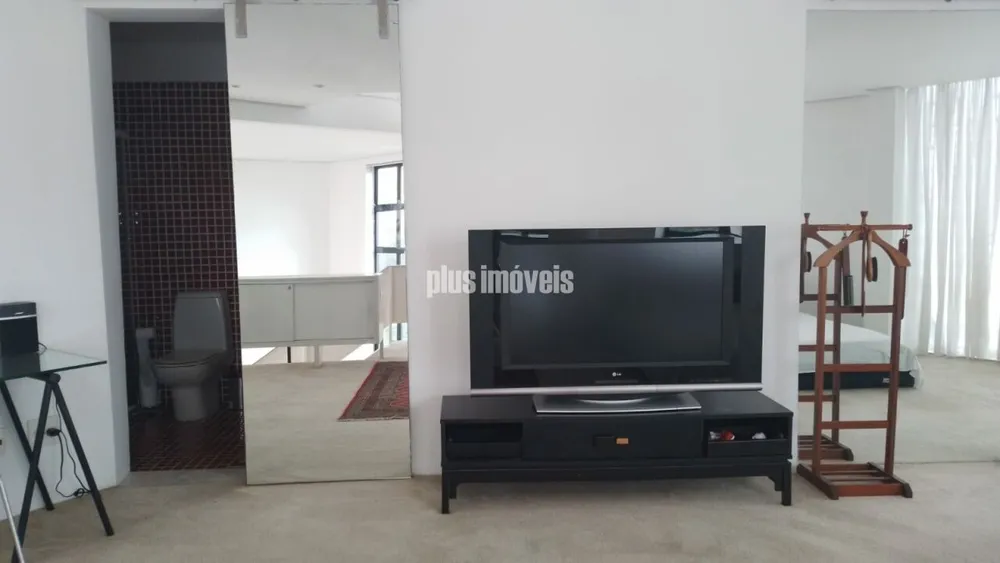 Apartamento, 3 quartos, 210 m² - Foto 1