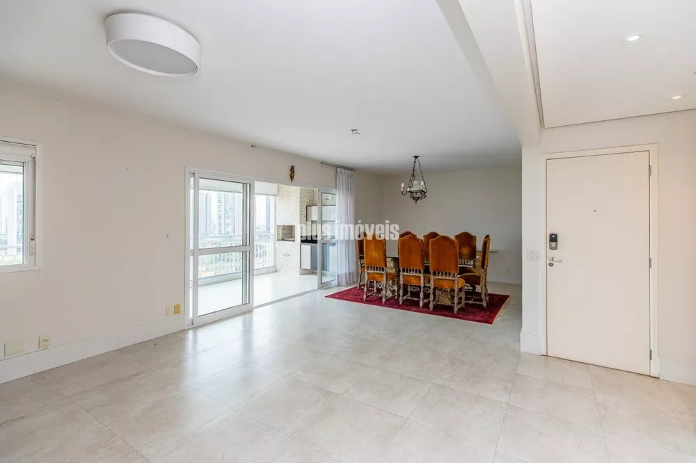 Apartamento à venda com 3 quartos, 175m² - Foto 3