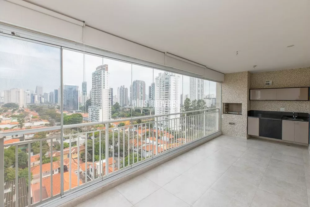 Apartamento à venda com 3 quartos, 175m² - Foto 1