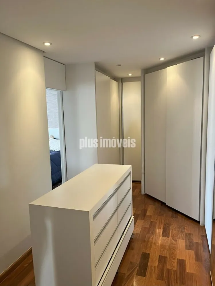 Apartamento, 3 quartos, 232 m² - Foto 2