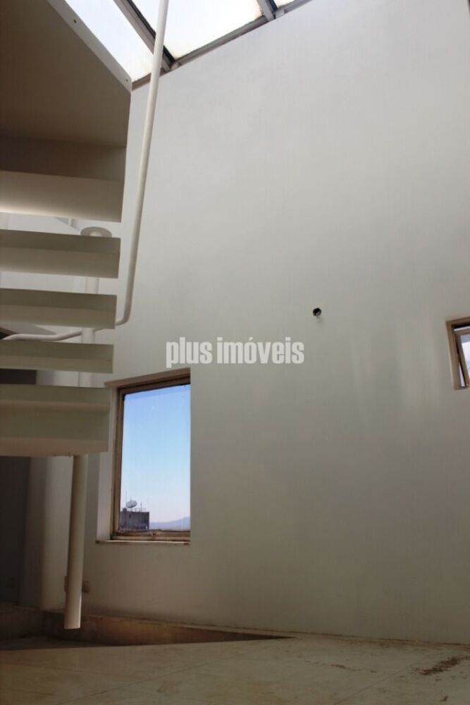 Apartamento, 4 quartos, 271 m² - Foto 1