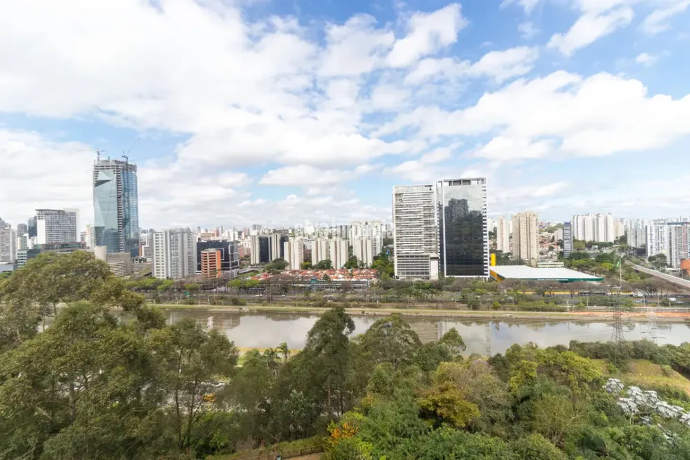 Apartamento, 3 quartos, 251 m² - Foto 1