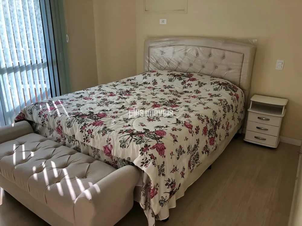 Apartamento, 4 quartos, 213 m² - Foto 2