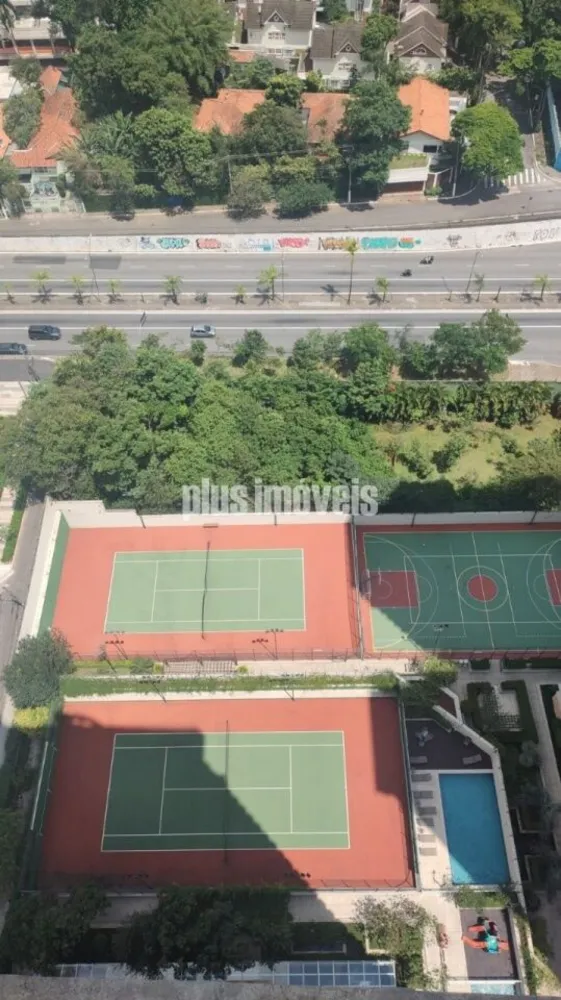 Apartamento, 3 quartos, 240 m² - Foto 2