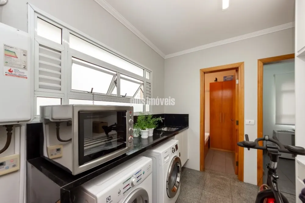 Apartamento, 4 quartos, 223 m² - Foto 1
