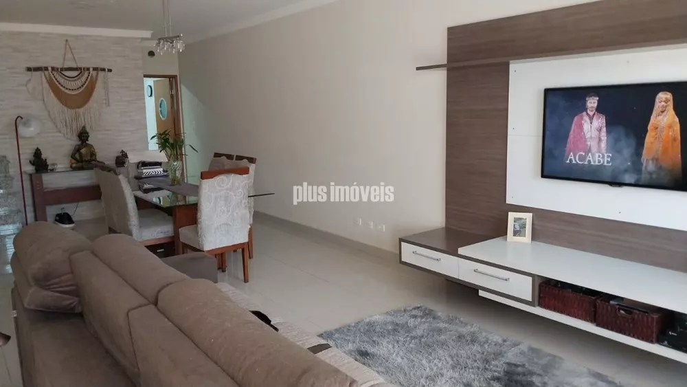 Casa à venda com 3 quartos, 180m² - Foto 4