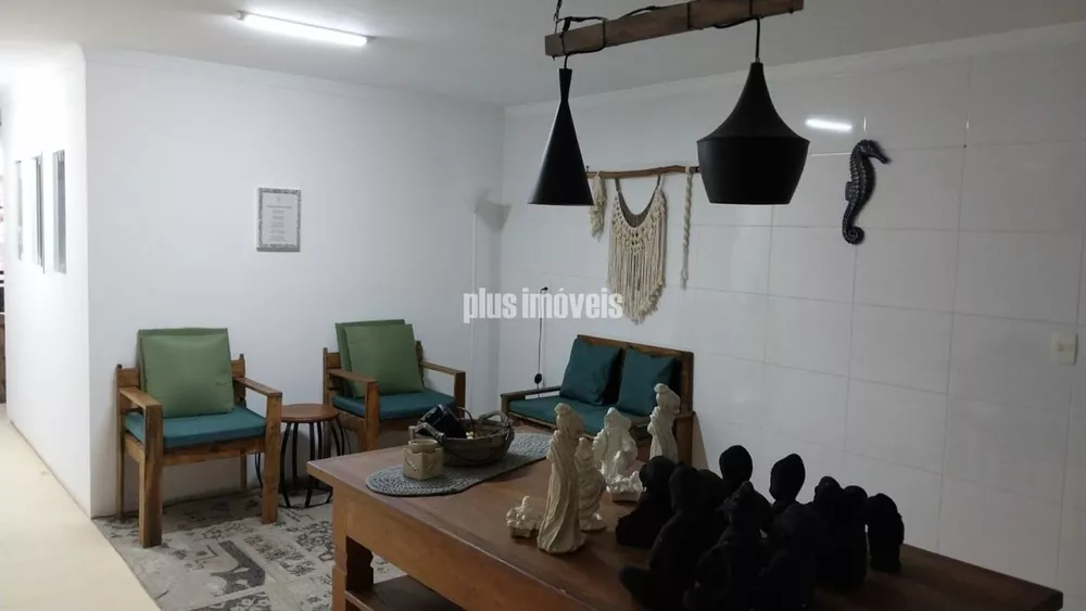 Casa à venda com 3 quartos, 180m² - Foto 2