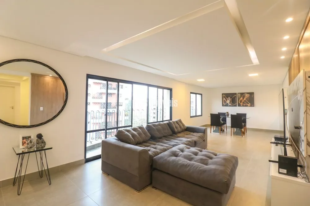 Apartamento à venda com 4 quartos, 166m² - Foto 1