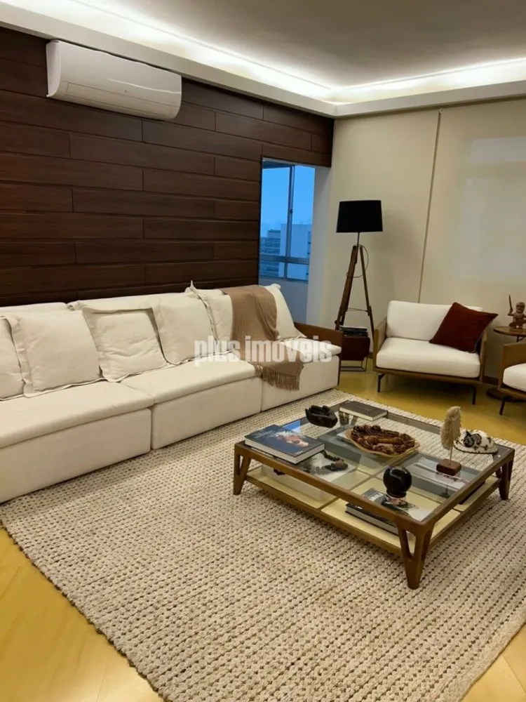 Apartamento, 3 quartos, 230 m² - Foto 3