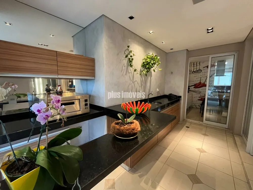 Apartamento, 3 quartos, 233 m² - Foto 2