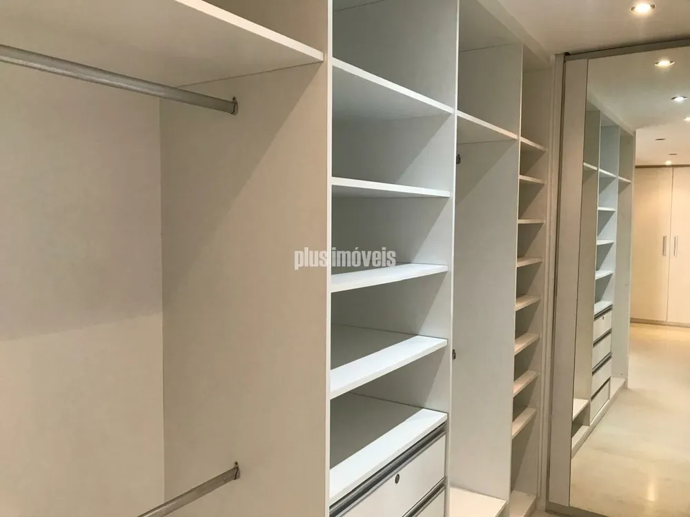 Apartamento, 3 quartos, 200 m² - Foto 1