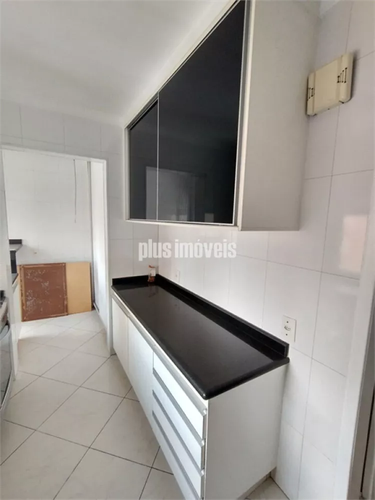 Apartamento à venda com 2 quartos, 78m² - Foto 3