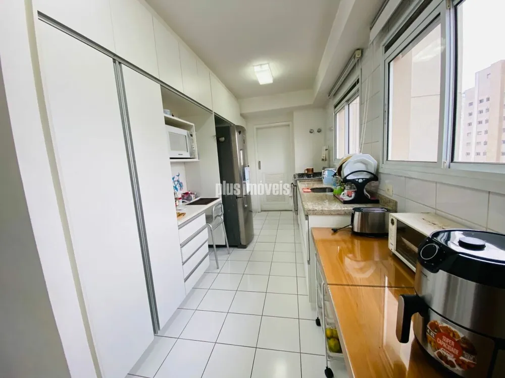Apartamento, 3 quartos, 158 m² - Foto 2