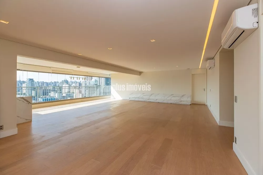 Apartamento à venda com 3 quartos, 244m² - Foto 4