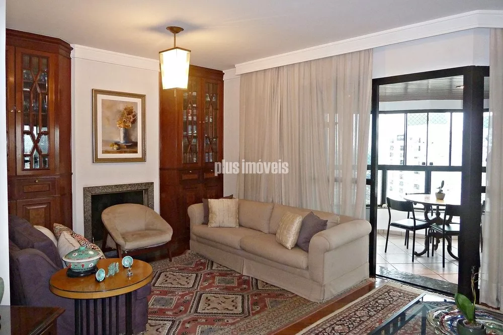 Apartamento, 3 quartos, 242 m² - Foto 2