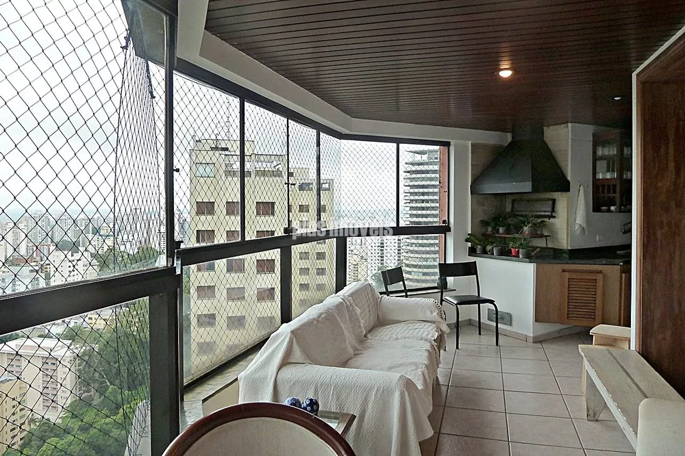 Apartamento, 3 quartos, 242 m² - Foto 17