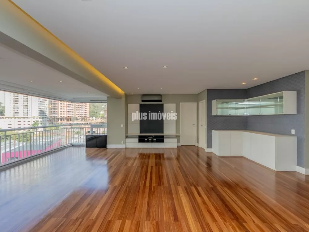 Apartamento à venda com 3 quartos, 127m² - Foto 2