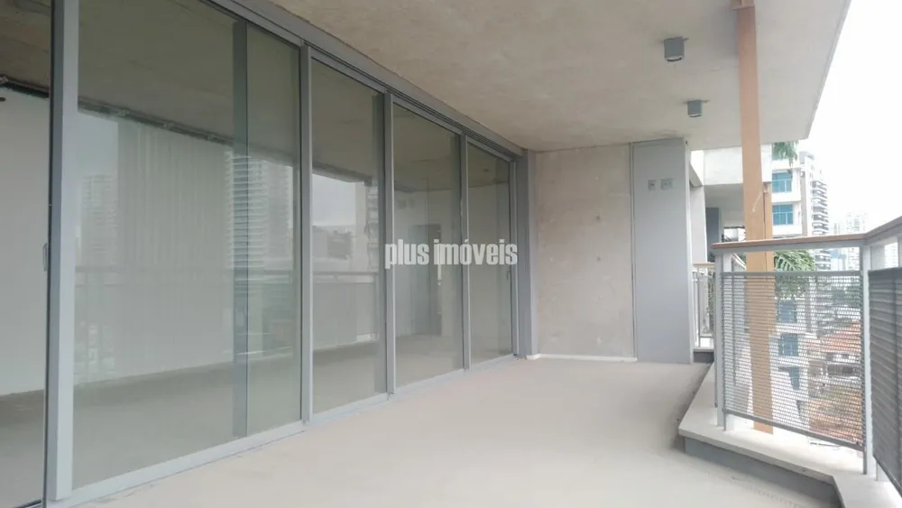 Apartamento, 3 quartos, 168 m² - Foto 2
