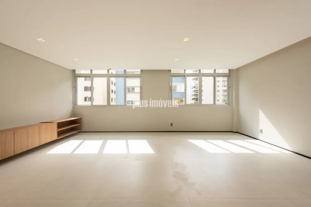 Apartamento, 3 quartos, 156 m² - Foto 1