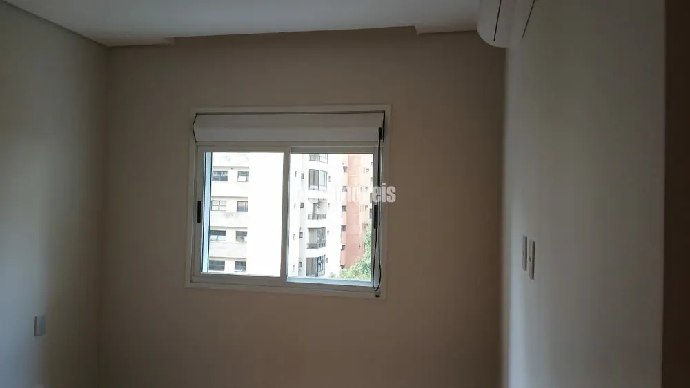 Apartamento, 3 quartos, 230 m² - Foto 2