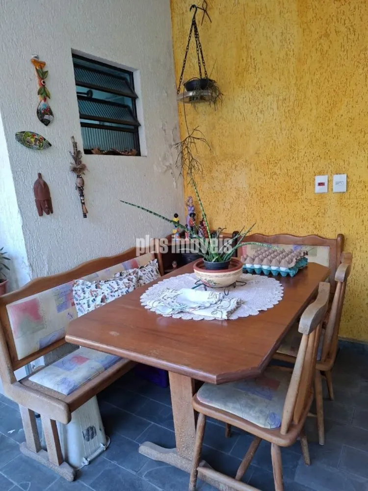Casa, 3 quartos, 250 m² - Foto 1