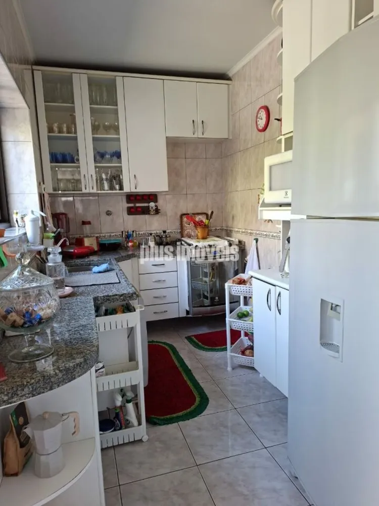 Casa, 3 quartos, 250 m² - Foto 2