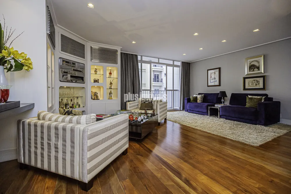Apartamento, 3 quartos, 212 m² - Foto 1