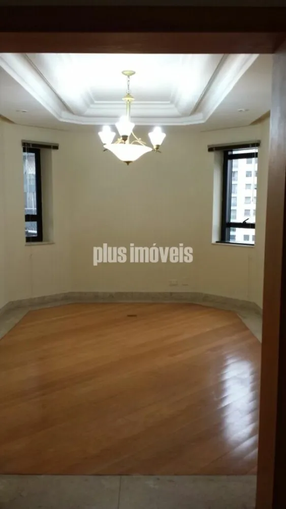 Apartamento, 4 quartos, 255 m² - Foto 1