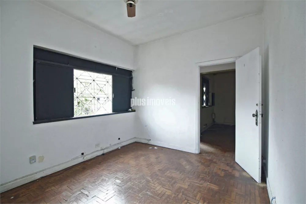 Casa à venda com 4 quartos, 160m² - Foto 3