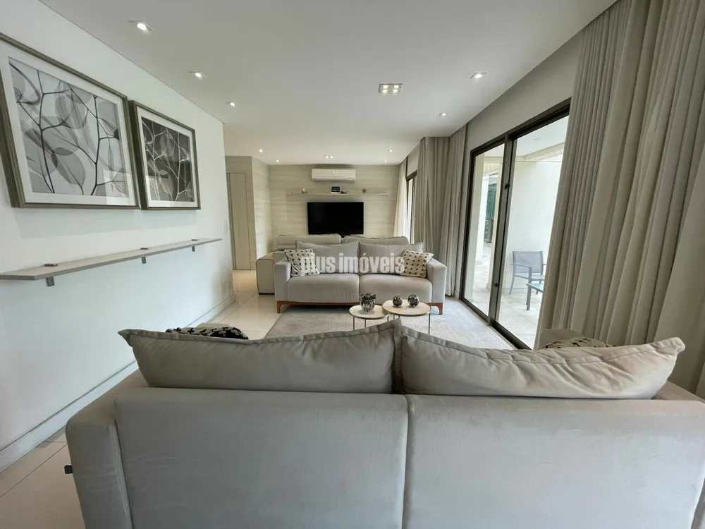 Apartamento, 3 quartos, 218 m² - Foto 3