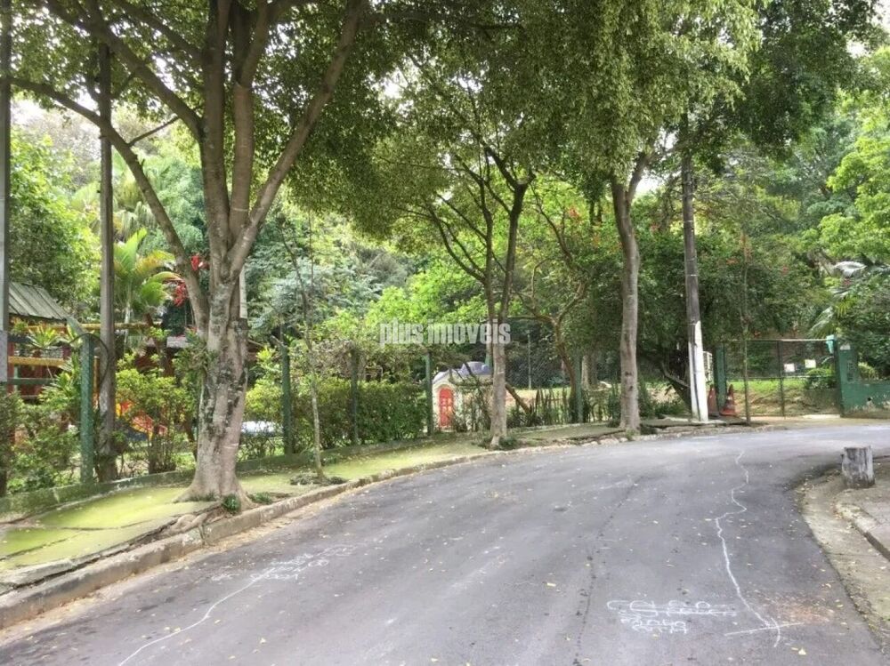 Casa de Vila à venda com 3 quartos, 230m² - Foto 12