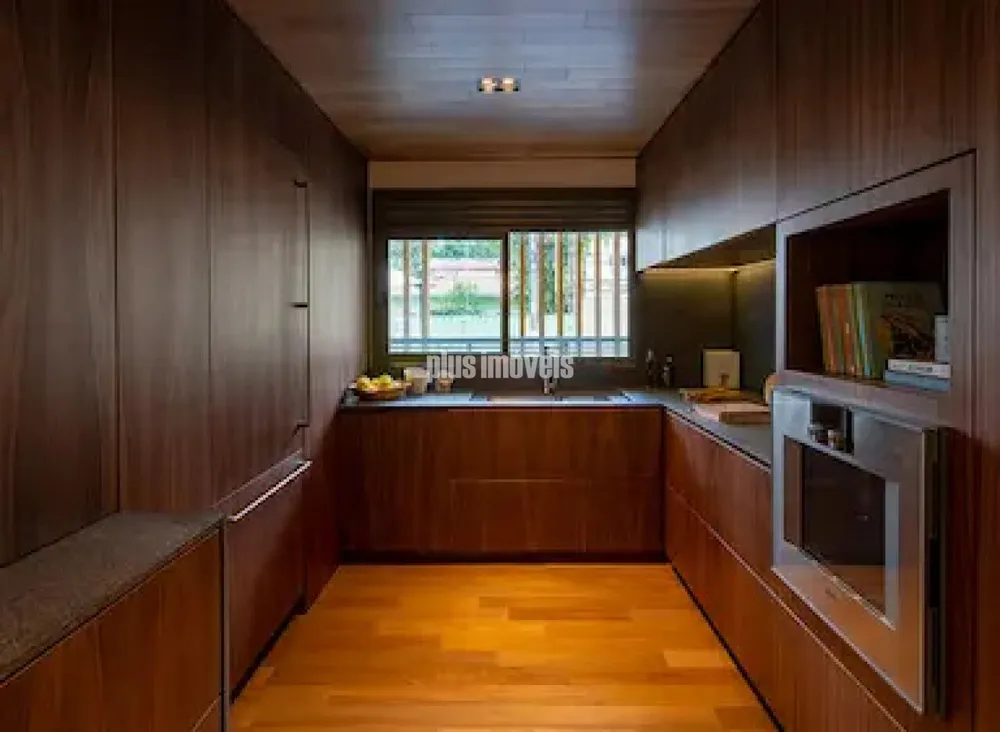 Apartamento, 4 quartos, 190 m² - Foto 1