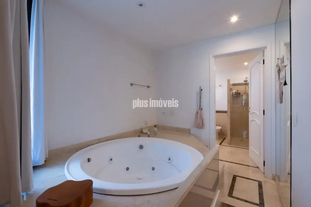 Apartamento, 3 quartos, 370 m² - Foto 6