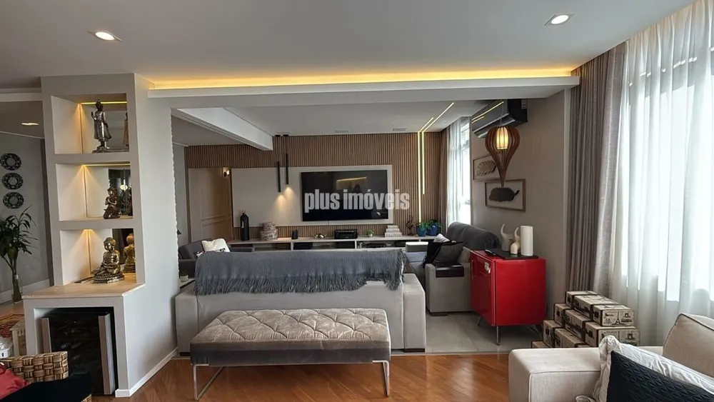 Apartamento, 3 quartos, 200 m² - Foto 2