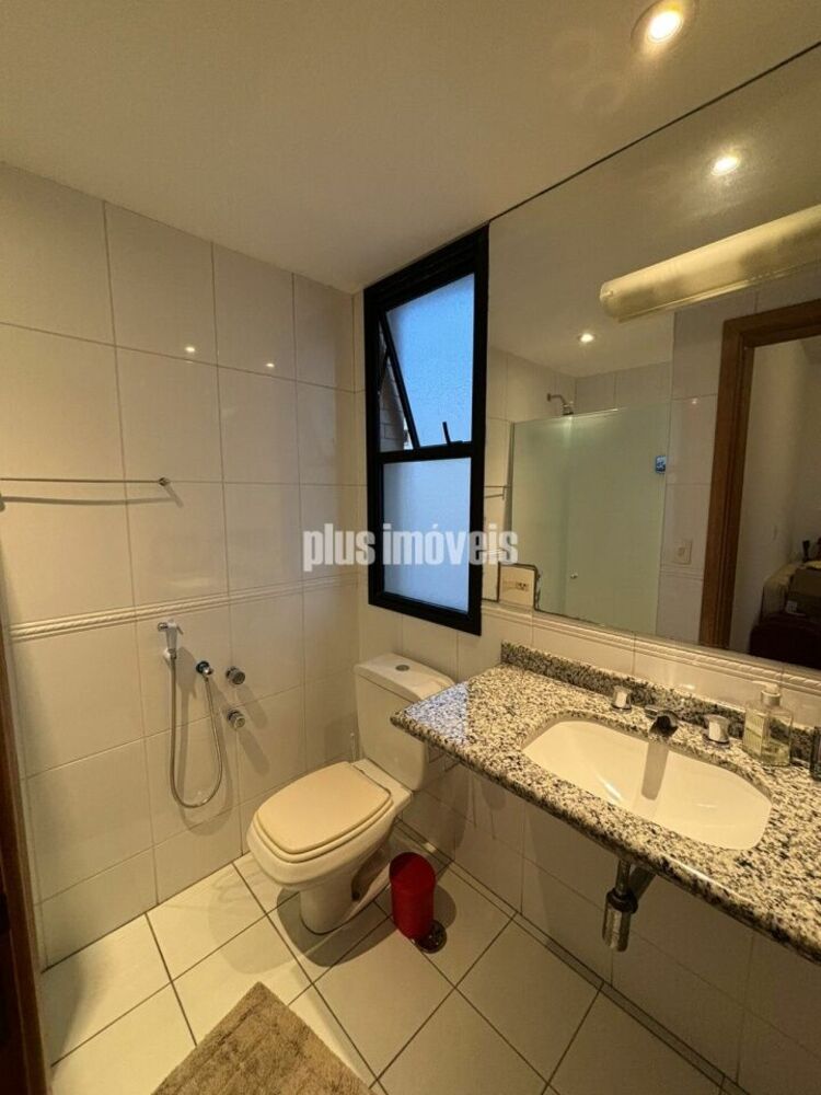 Apartamento à venda com 3 quartos, 173m² - Foto 9