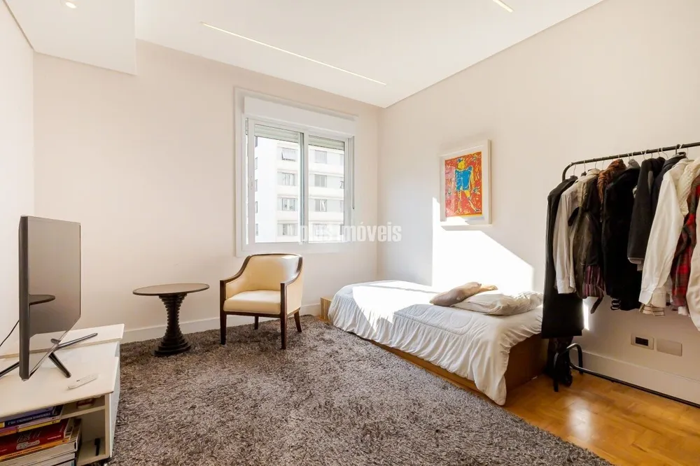 Apartamento, 3 quartos, 200 m² - Foto 1