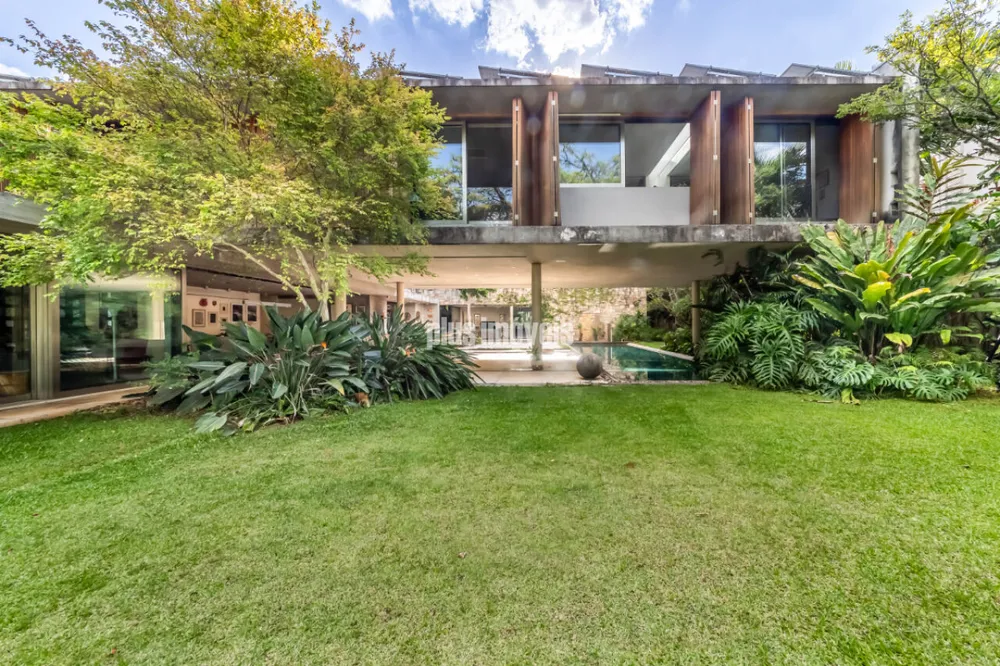Casa, 3 quartos, 1040 m² - Foto 3
