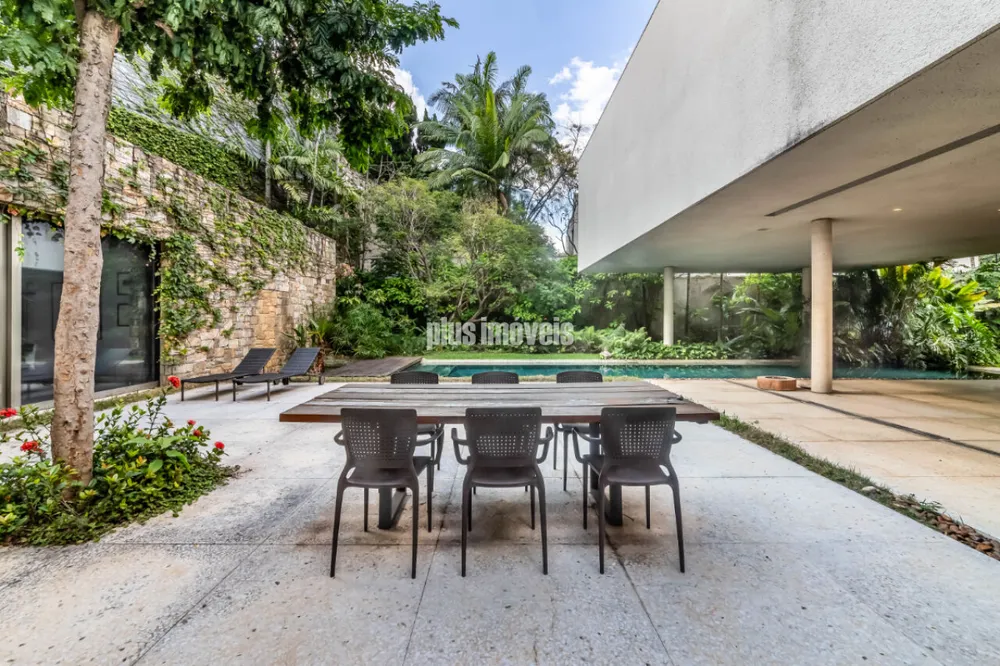 Casa, 3 quartos, 1040 m² - Foto 2