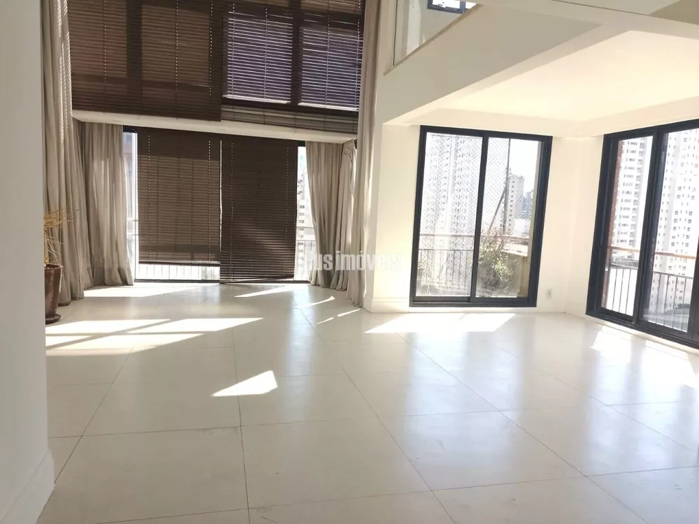 Apartamento à venda com 4 quartos, 270m² - Foto 3