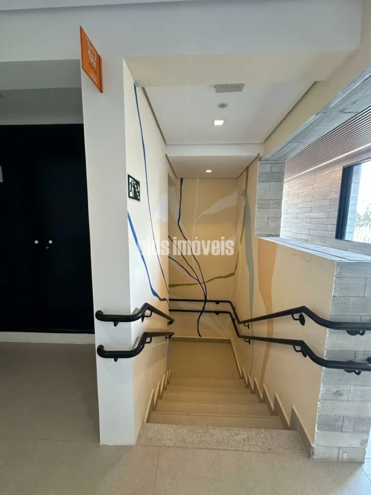 Apartamento, 1 quarto, 61 m² - Foto 2