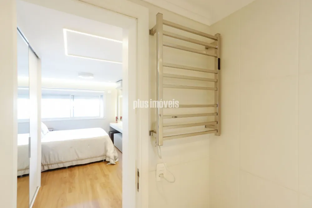Apartamento, 4 quartos, 202 m² - Foto 1