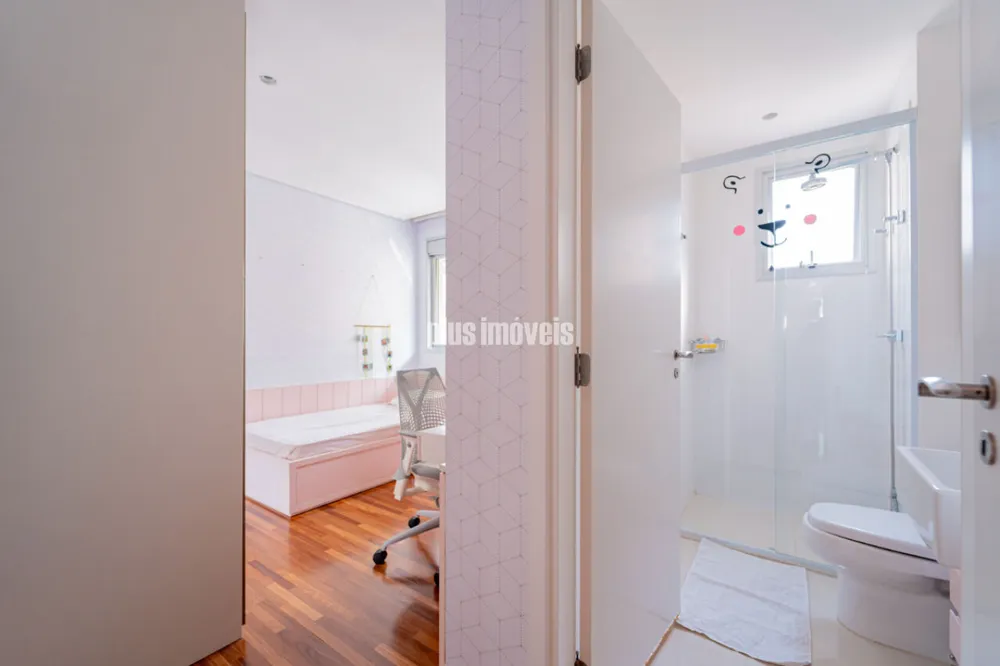 Apartamento, 3 quartos, 220 m² - Foto 2