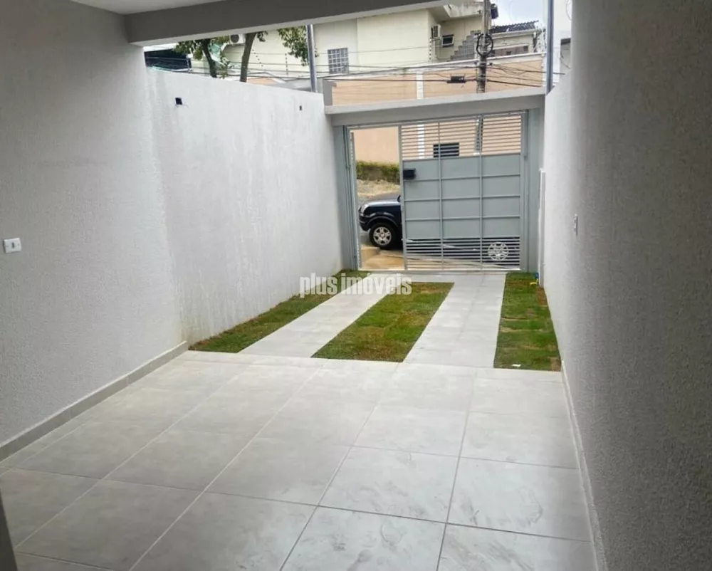 Casa à venda com 3 quartos, 80m² - Foto 2