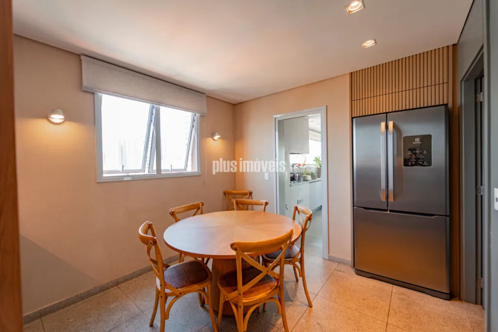 Apartamento, 4 quartos, 276 m² - Foto 2