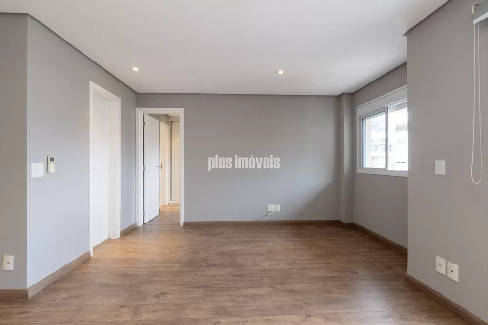 Apartamento à venda com 1 quarto, 61m² - Foto 4