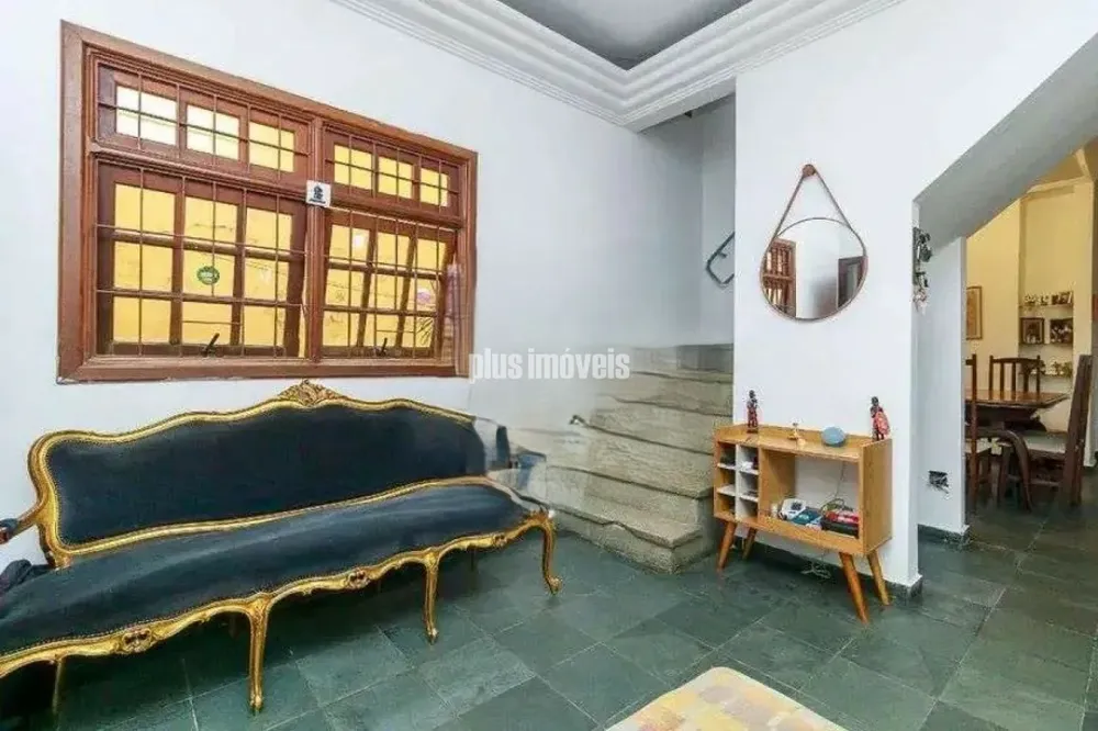 Casa, 3 quartos, 243 m² - Foto 1