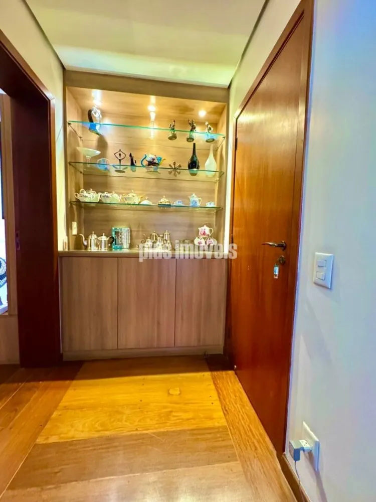 Apartamento, 4 quartos, 449 m² - Foto 1