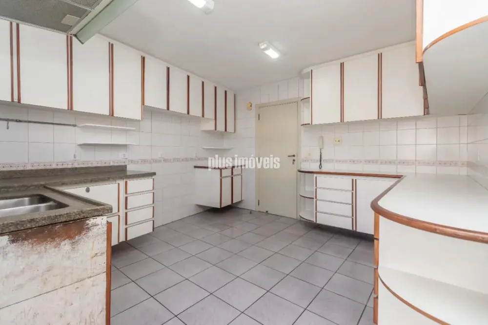 Apartamento, 3 quartos, 139 m² - Foto 2